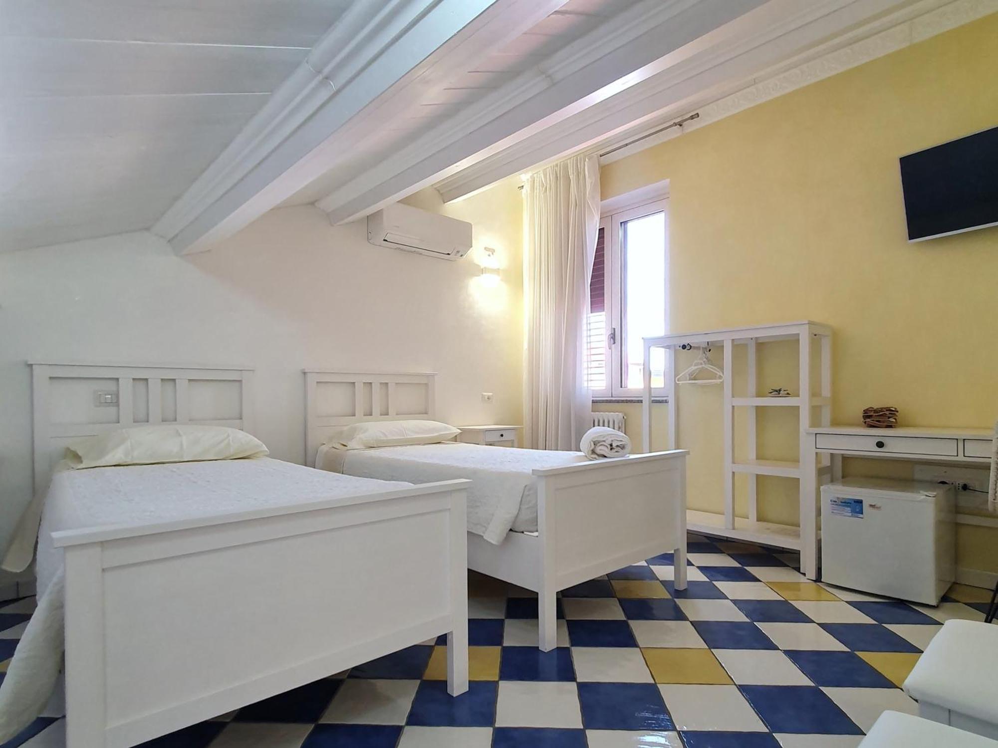 Cassiodoro Suite B&B Marina di Davoli Quarto foto